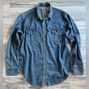 Levi's Medium Wash Western Snap Button Shirt